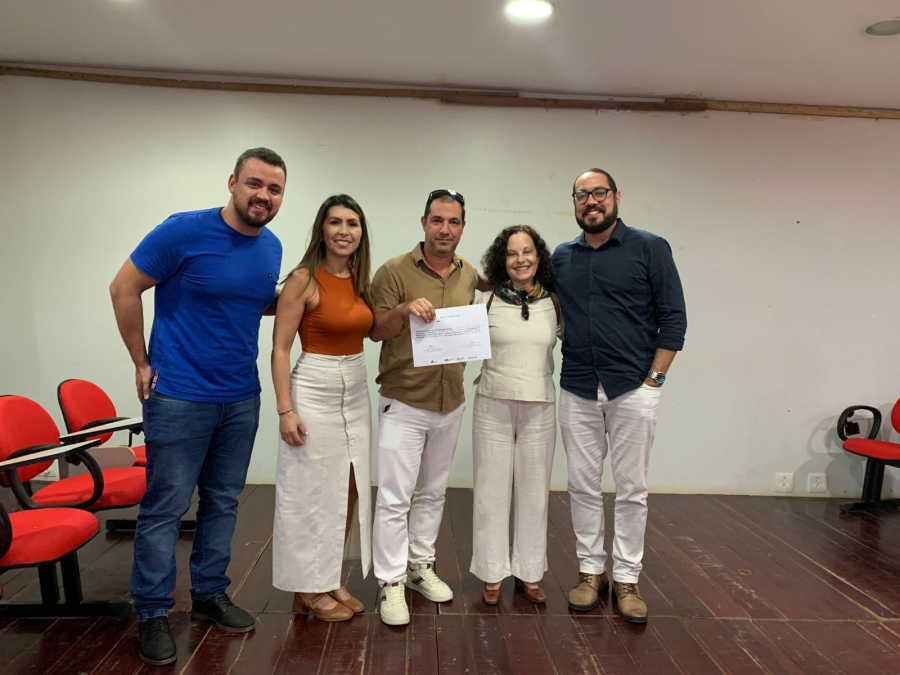 Profissionais de saúde de Nova Guarita participam de capacitação sobre manejo clínico da tuberculose, reforçando compromisso com atendimento de excelência.