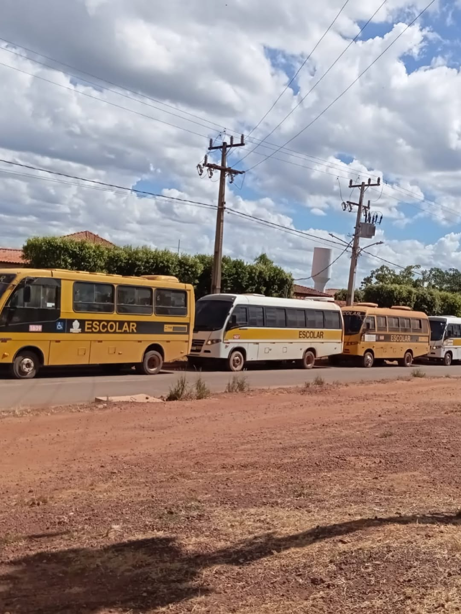 Vereadora Dra. Andréia Varea reuniu-se com motoristas do transporte escolar rural na Gleba União.