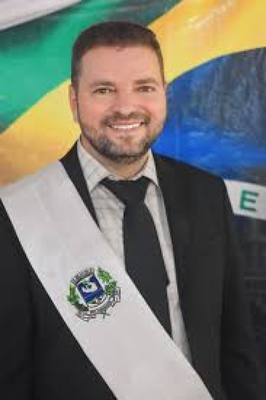 Prefeito Rogério alcança mais de 80% de aprovação em pesquisa de gestão em Nova Bandeirantes