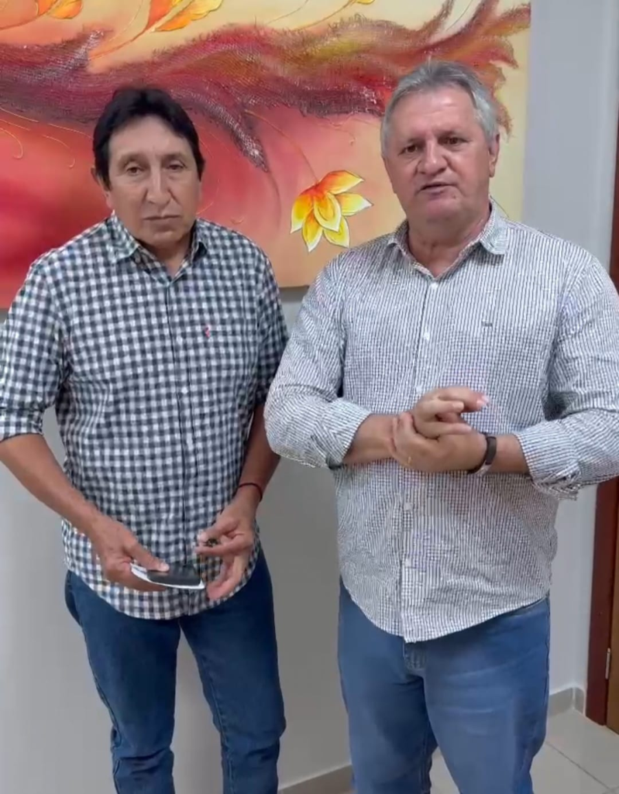 Vereador Luizinho anuncia a conquista de R$ 780 mil com emendas juntamente com o deputado estadual Dilmar Dal Bosco.