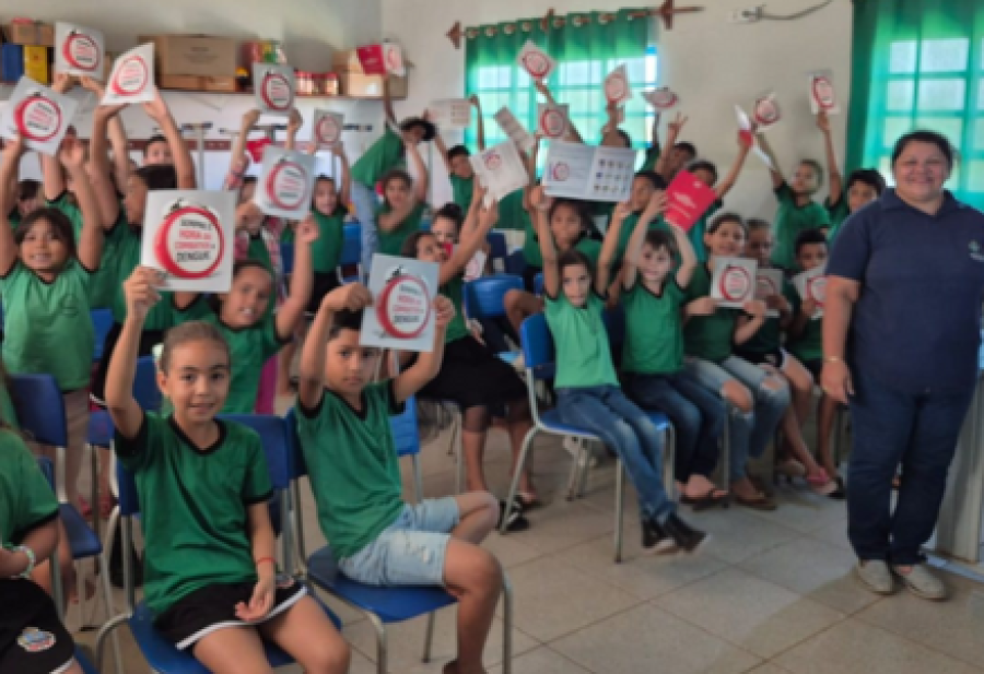 Projeto Stop Dengue leva conscientização aos alunos da Escola Santo Antônio em Matupá