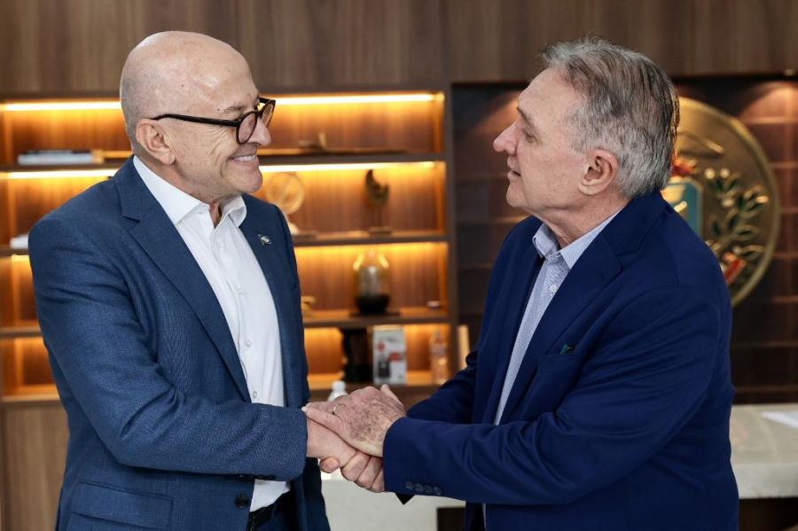 Em reunião com TCE, governador reafirma compromisso de continuar investindo na construção de creches em MT