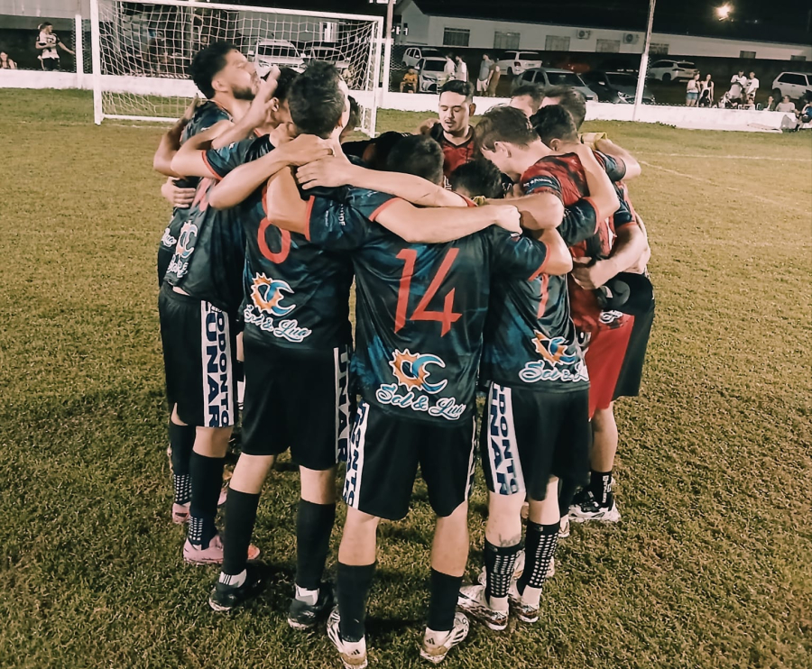 Semifinalistas definidos no Futebol Society de Terra Nova do Norte