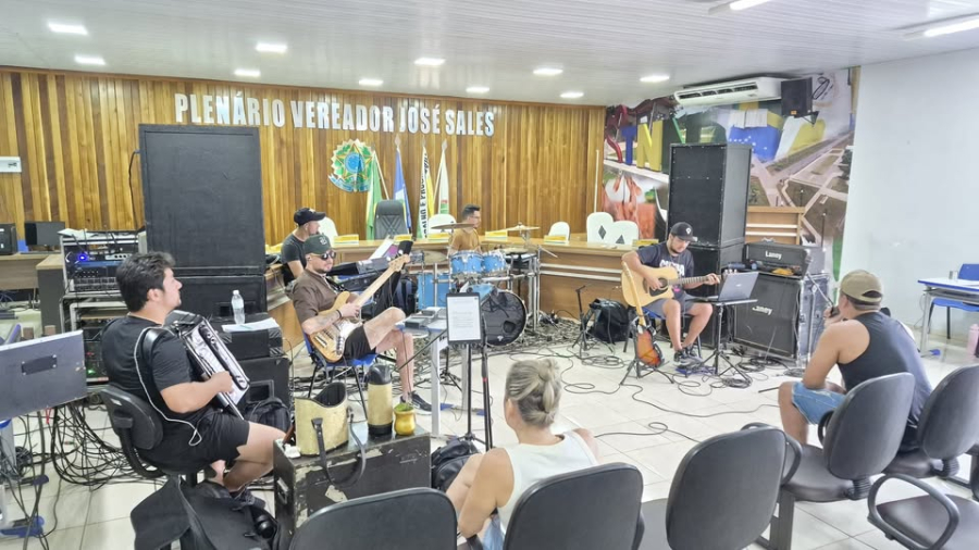 Câmara recebe ensaios do FENMUSTER em Terra Nova