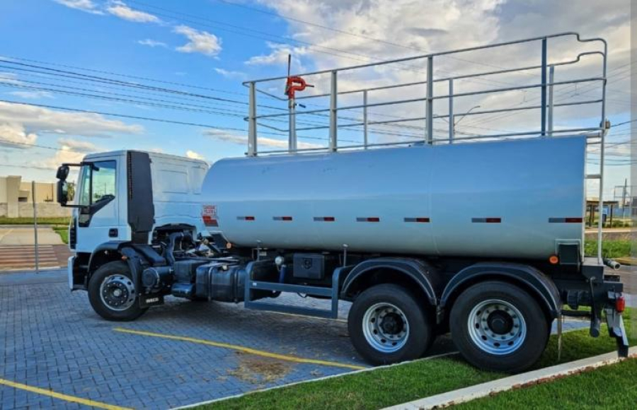 Terra Nova do Norte garante caminhão-pipa para reforçar serviços públicos