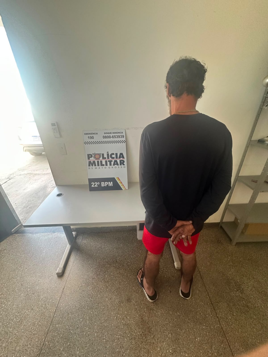 PM prende homem com mandado por furto e roubo em Peixoto
