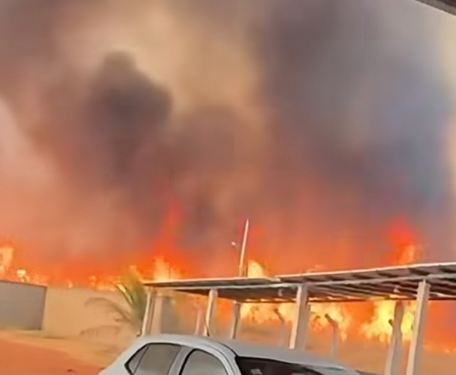 Incêndio de grandes proporções preocupa moradores de Confresa