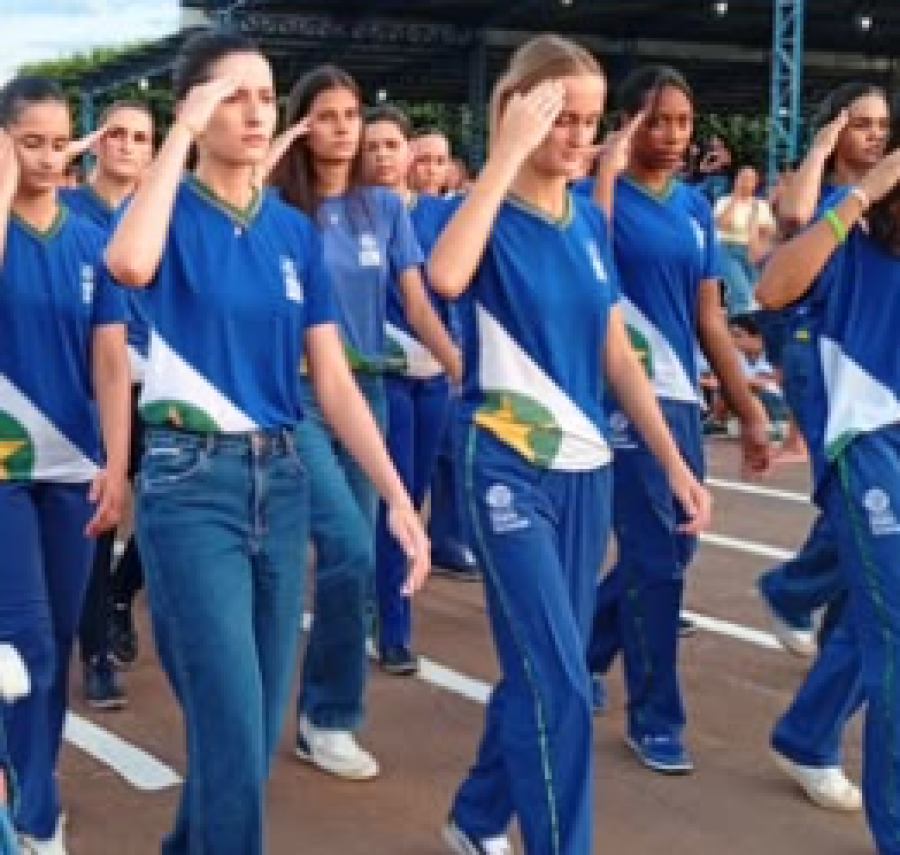 Nova Guarita celebra 7 de Setembro com desfile marcado por patriotismo e emoção